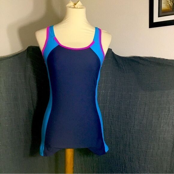 Attraco Boy Shorts Blue One Piece Color Block Swimsuit Size Small - Picture 2 of 8